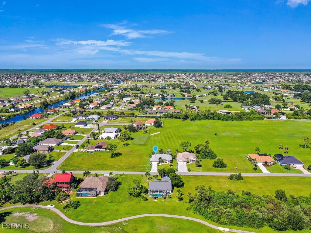 3 Bed Pool Home for Sale in Cape Coral, photo 39