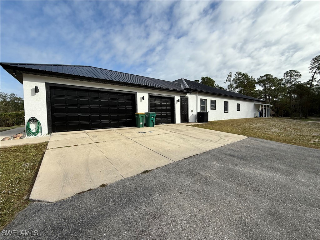 3 Bed Pool Home for Sale in Naples, photo 39