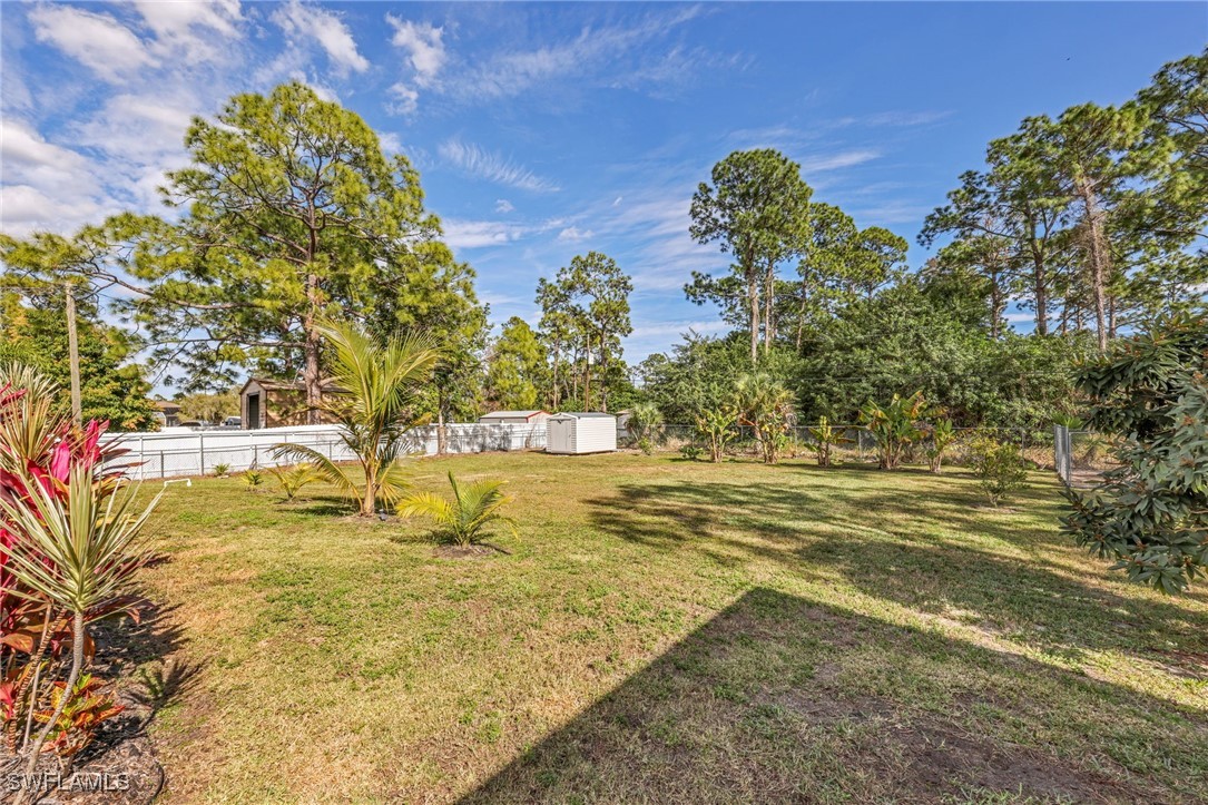 3 Bed Pool Home for Sale in Lehigh Acres, photo 39