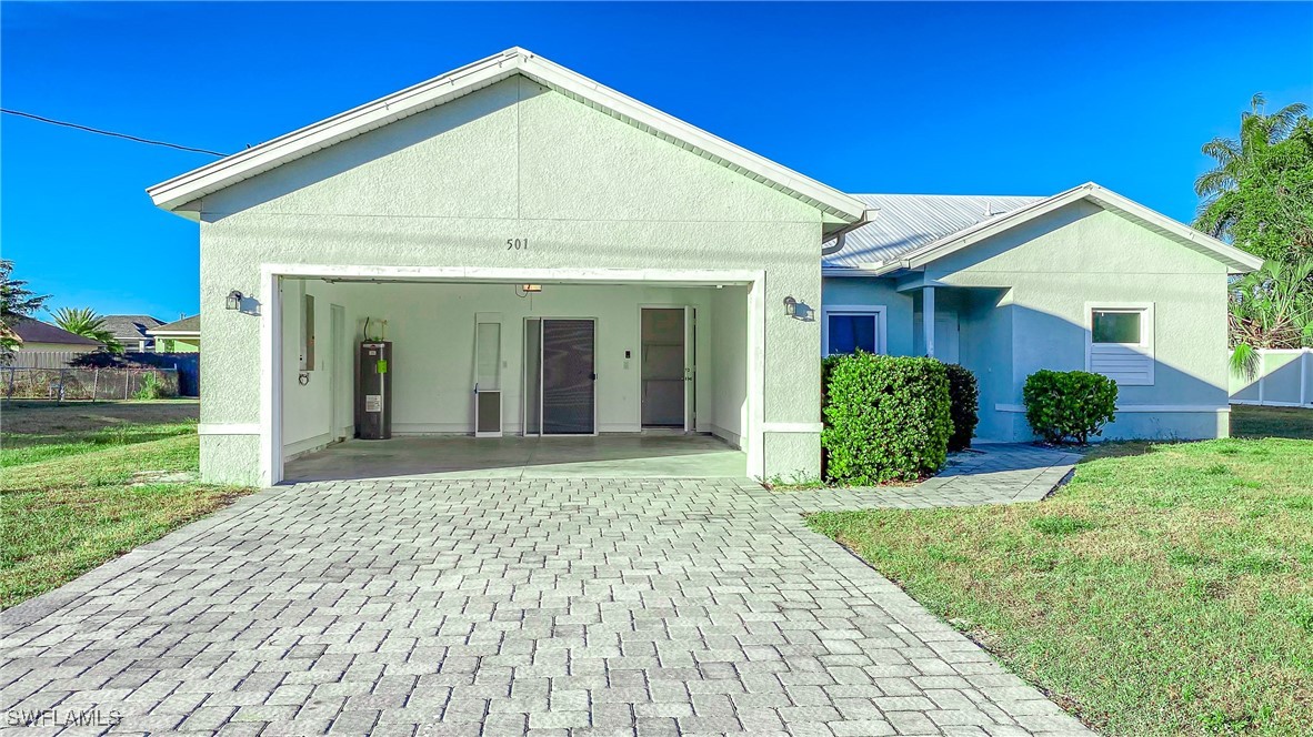 3 Bed SingleFamilyResidence for Sale in Cape Coral, photo 39
