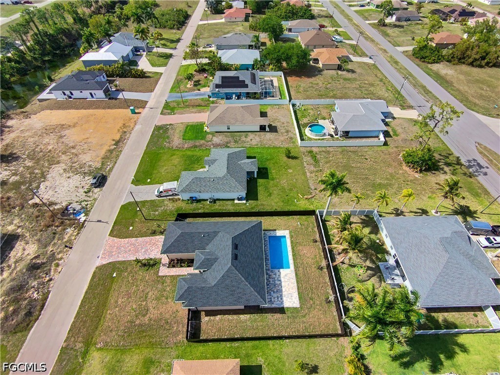 3 Bed Pool Home for Sale in Cape Coral, photo 39