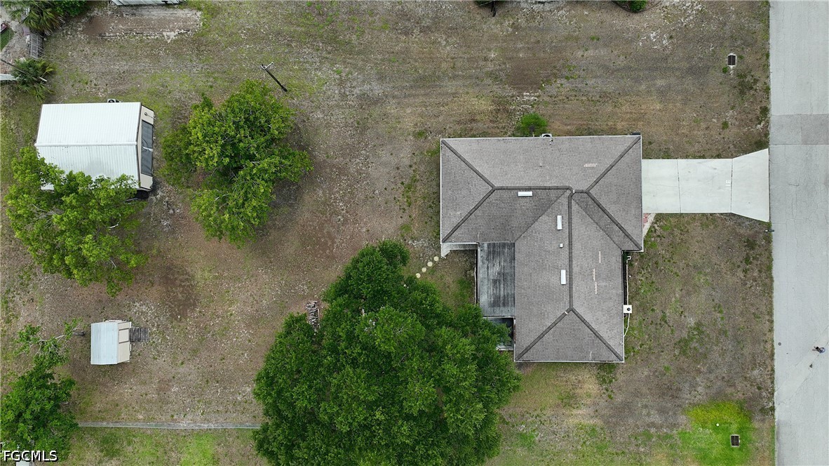 4 Bed SingleFamilyResidence for Sale in Lehigh Acres, photo 39