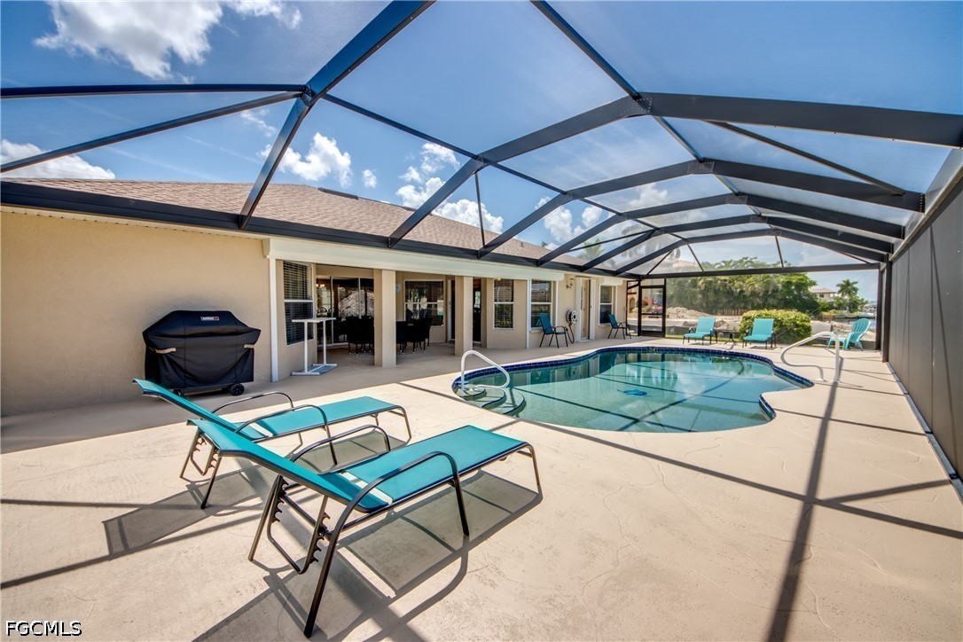 3 Bed Pool Home for Sale in Cape Coral, photo 39