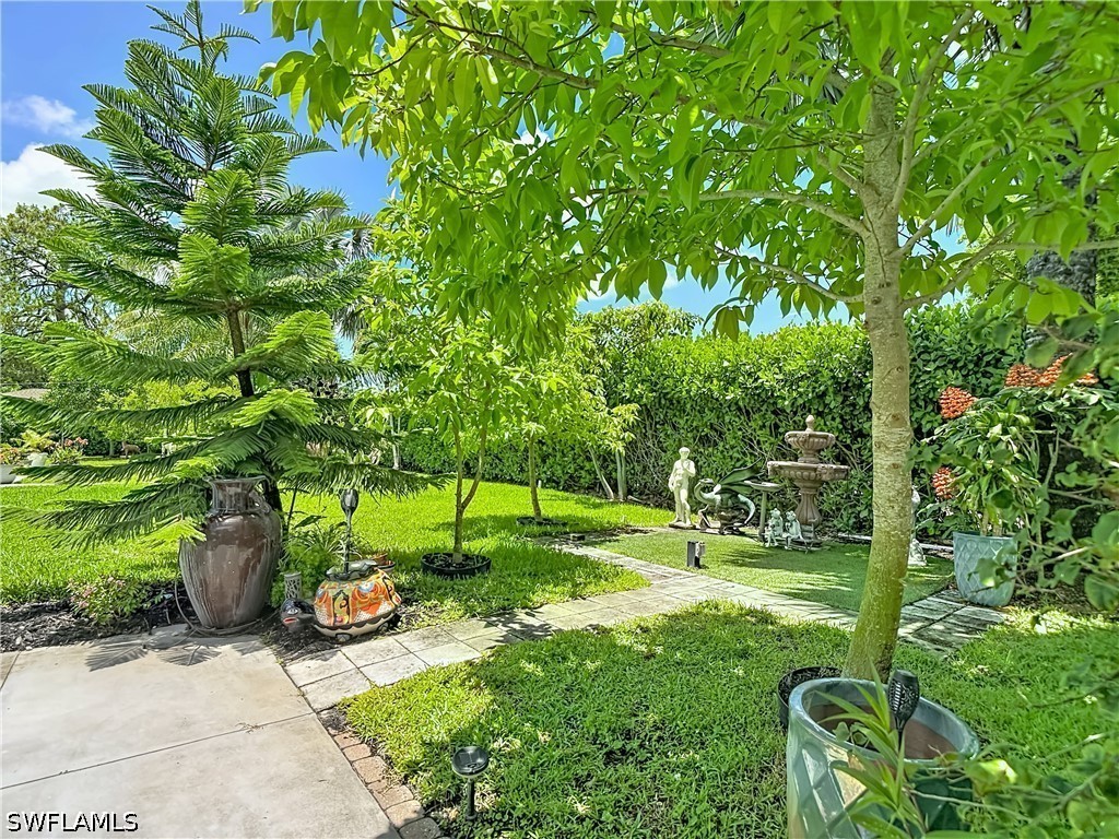 4 Bed Pool Home for Sale in Acreage, photo 39