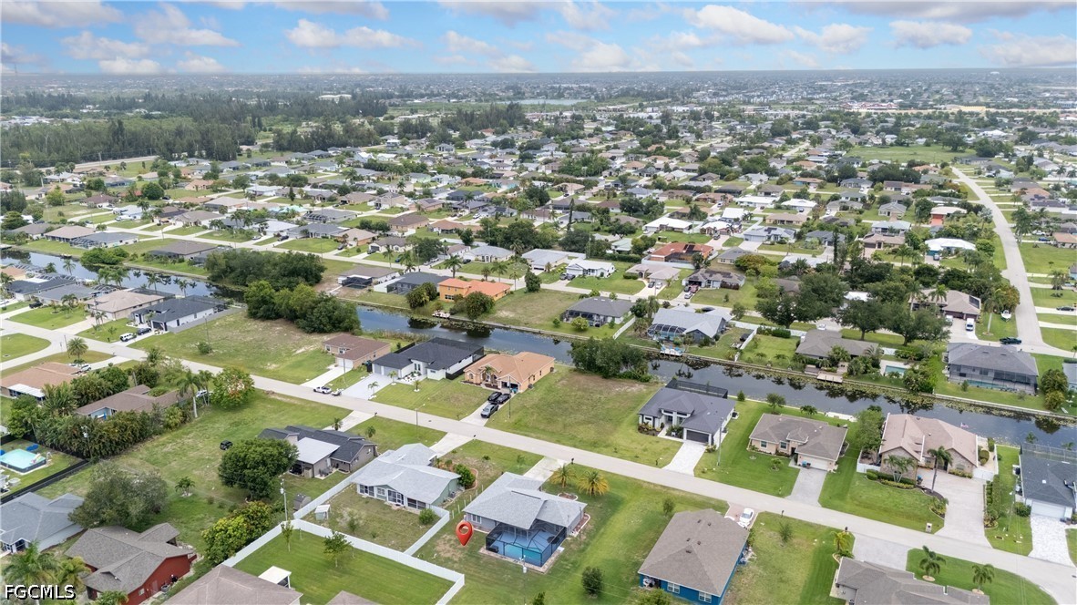 3 Bed Pool Home for Sale in Cape Coral, photo 39