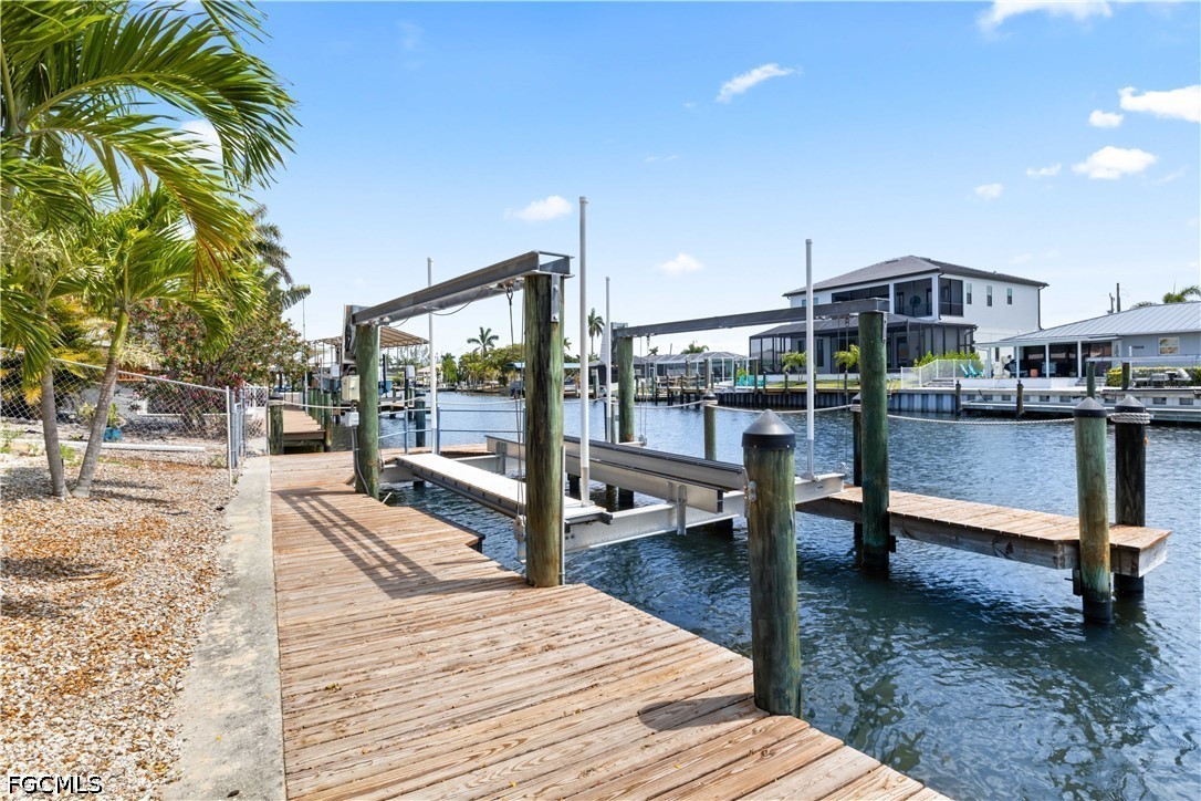 2 Bed Pool Home for Sale in Matlacha Isles, photo 39
