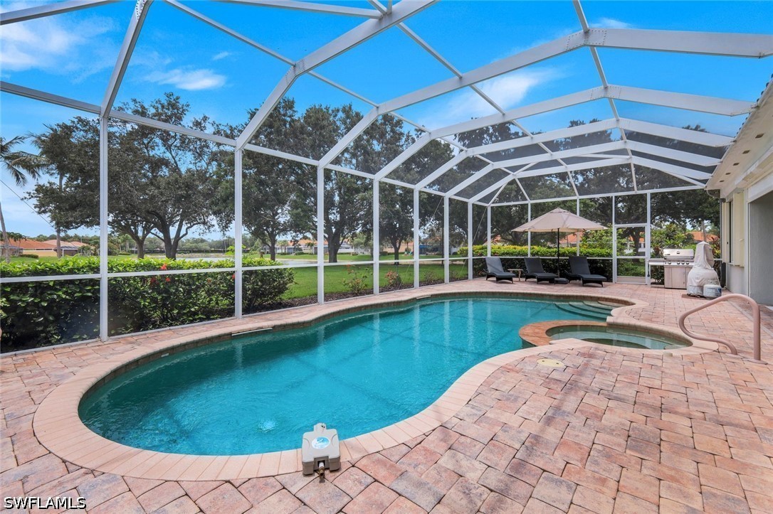 4 Bed Pool Home for Sale in Island Walk, photo 39