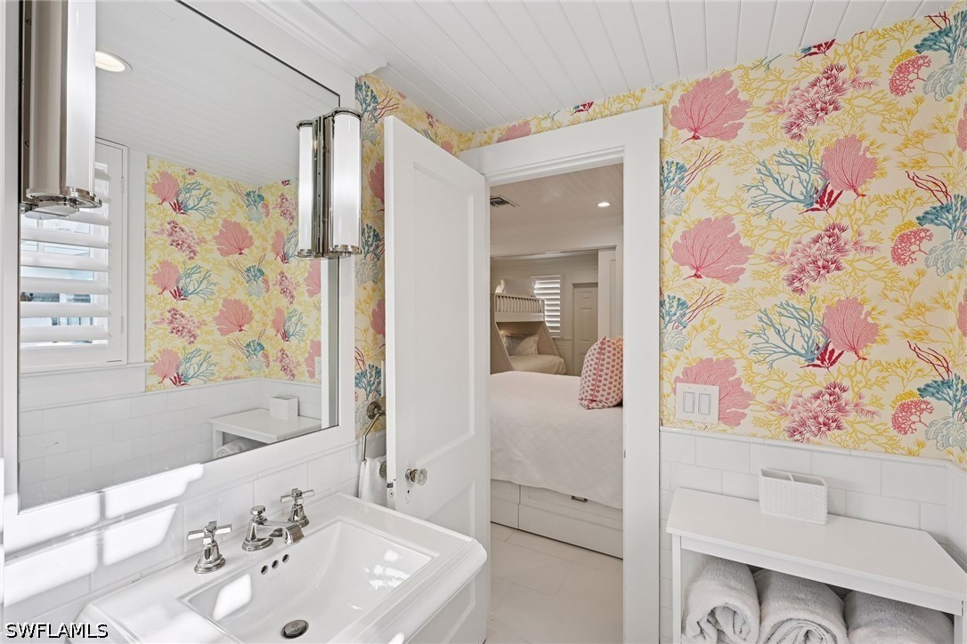 4 Bed Pool Home for Sale in Olde Naples, photo 39