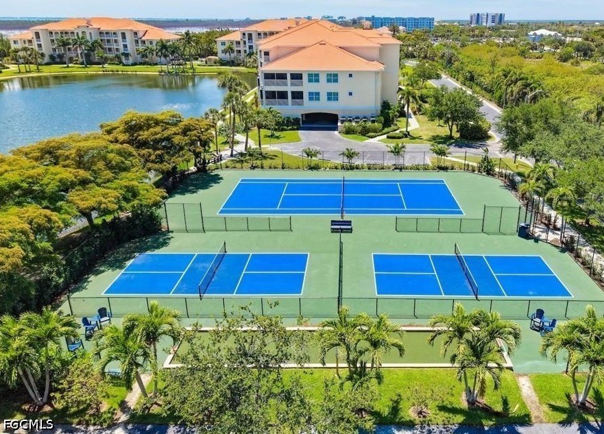 2 Bed Waterfront Home for Sale in Fort Myers, photo 39