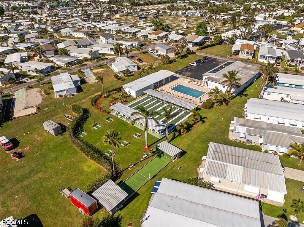 3 Bed ManufacturedHome for Sale in Fort Myers, photo 39