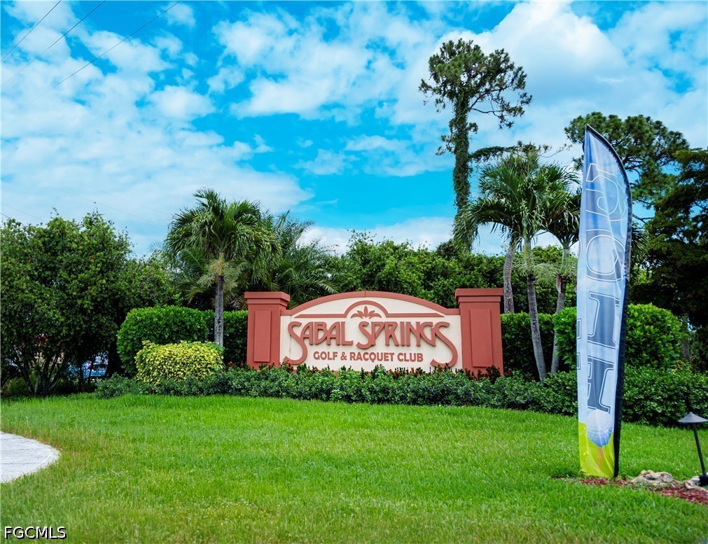 2 Bed SingleFamilyResidence for Sale in North Fort Myers, photo 39