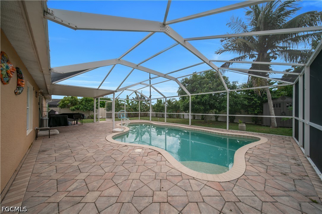 3 Bed Pool Home for Sale in Cape Coral, photo 39