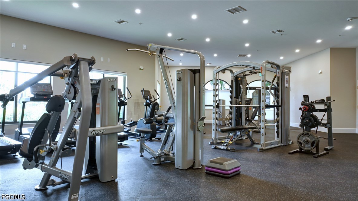 3 Bed SingleFamilyResidence for Sale in Estero, photo 39