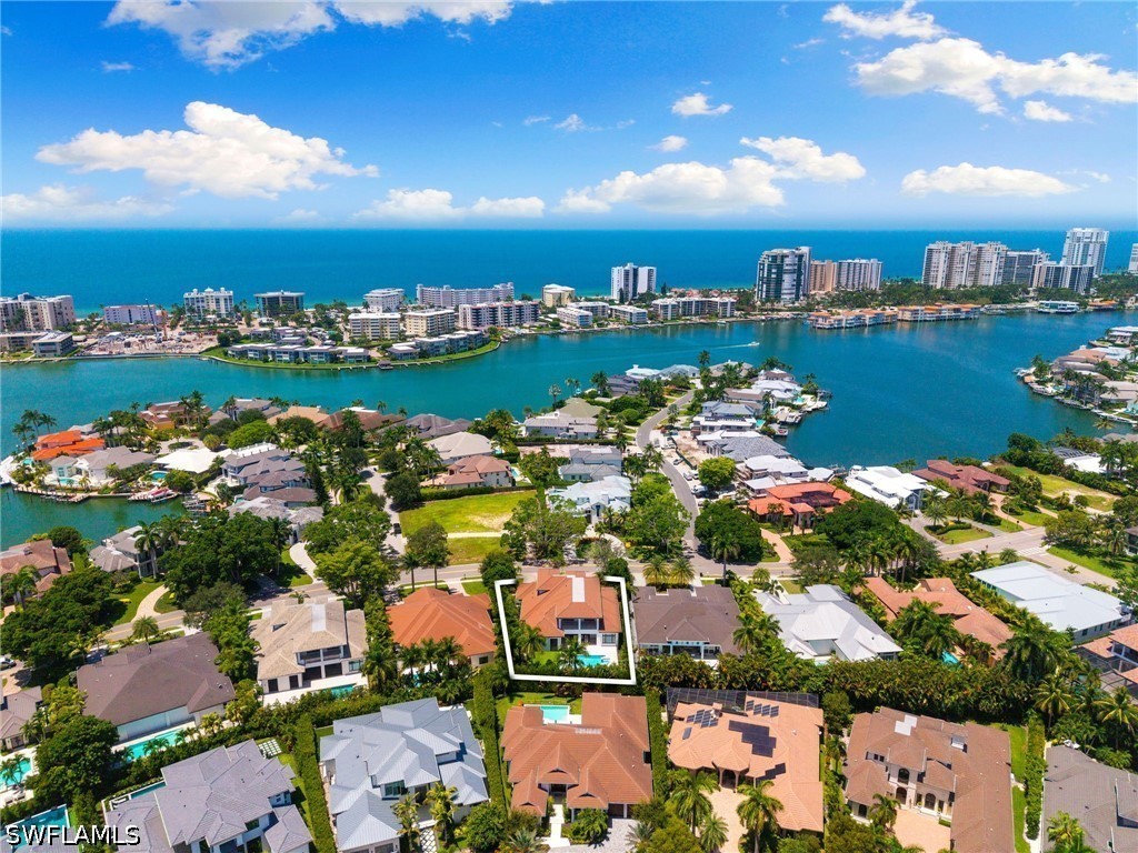 5 Bed Pool Home for Sale in Moorings, photo 39