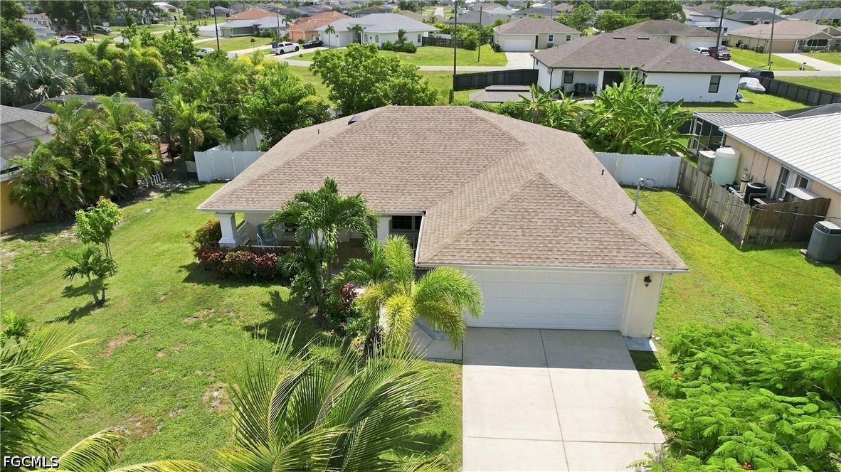 3 Bed SingleFamilyResidence for Sale in Cape Coral, photo 39