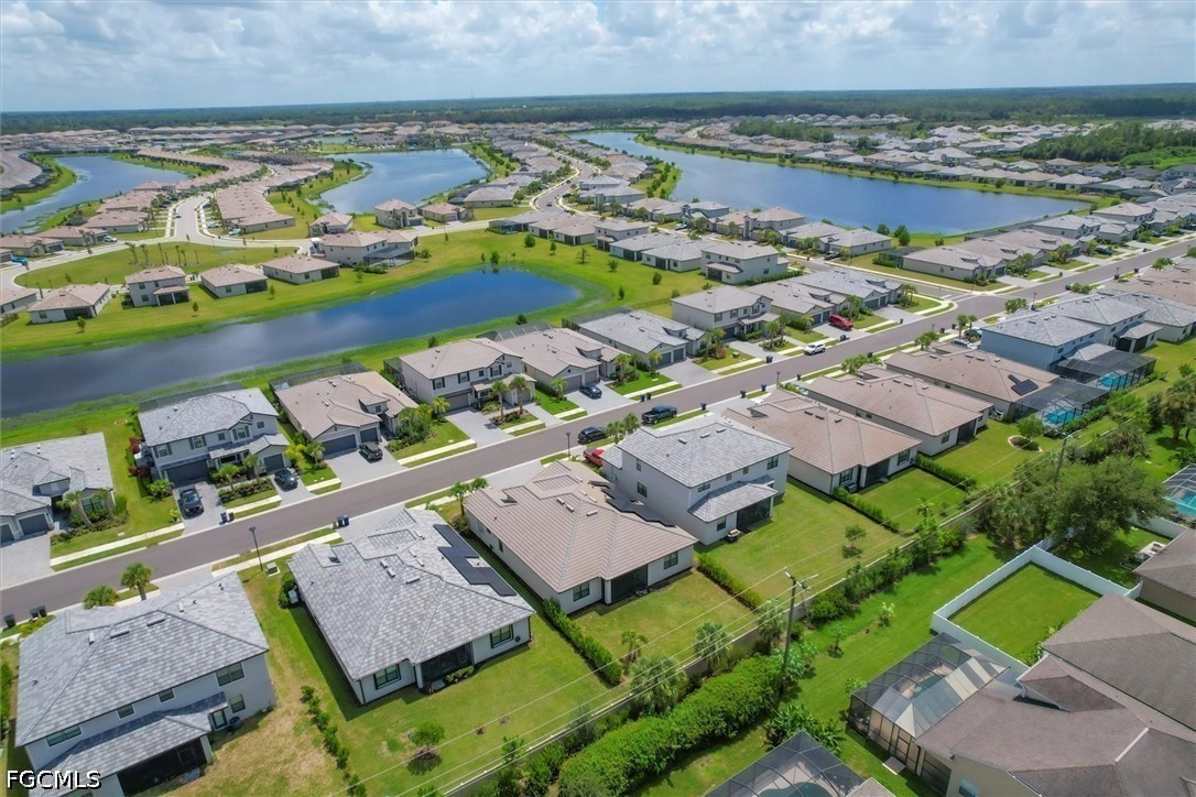 3 Bed SingleFamilyResidence for Sale in Timber Creek, photo 39