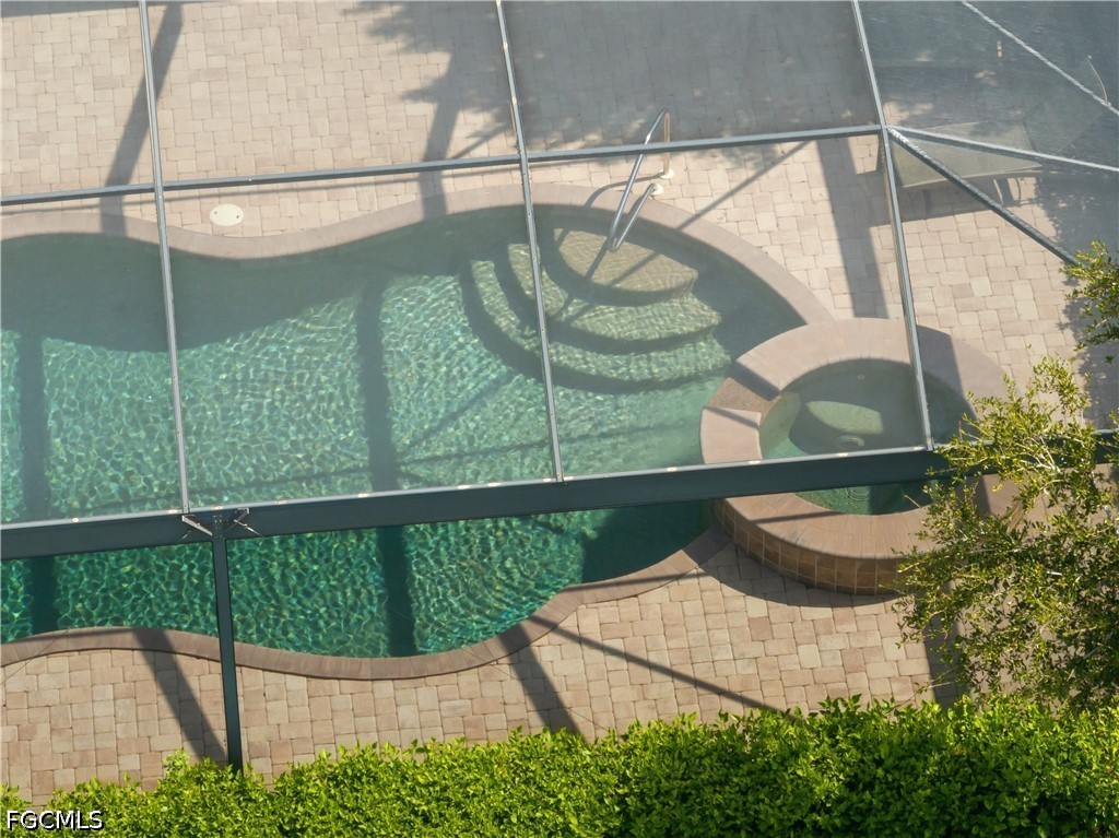3 Bed Pool Home for Sale in Esplanade, photo 39