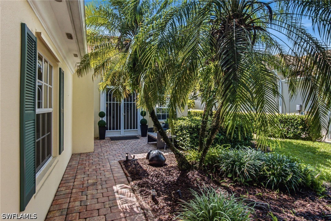 3 Bed Pool Home for Sale in Island Walk, photo 39