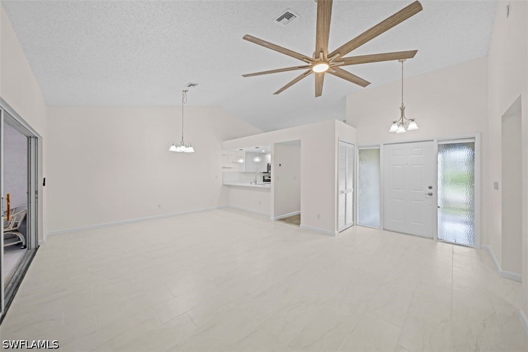 2 Bed Waterfront Home for Sale in Fort Myers, photo 39