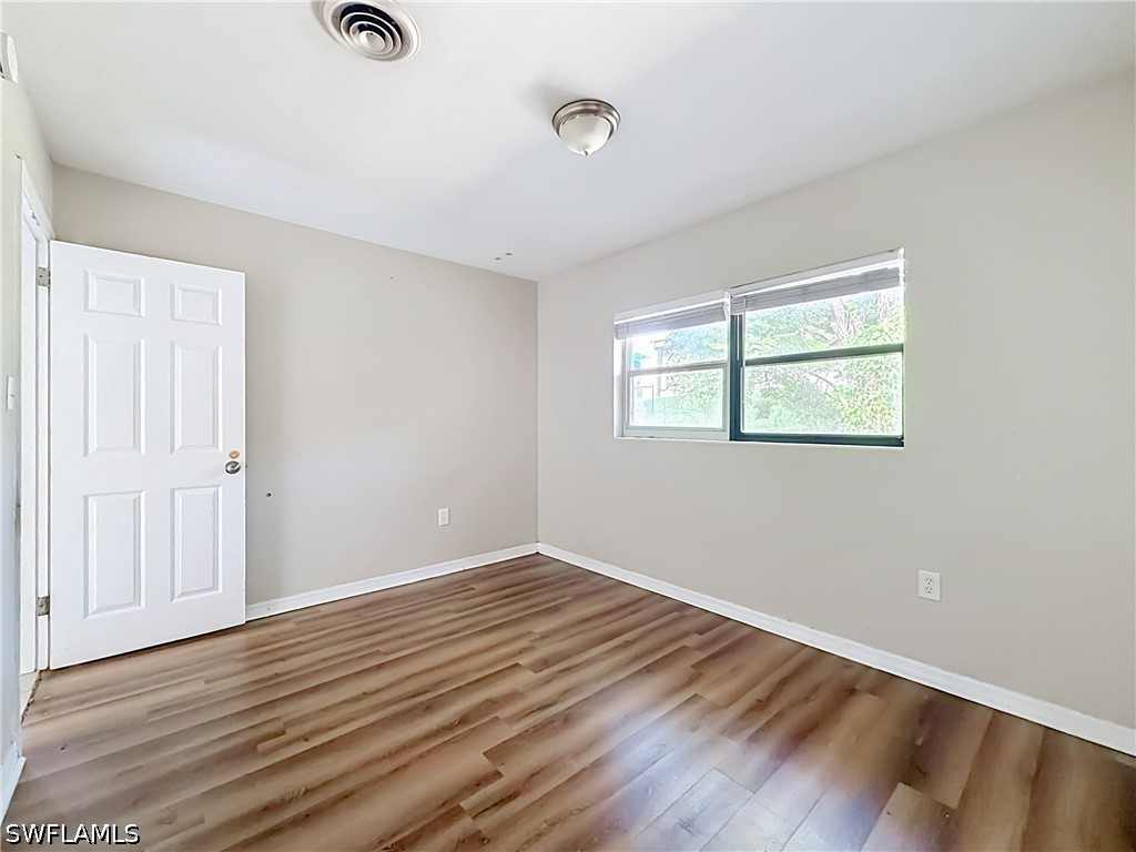 4 Bed SingleFamilyResidence for Sale in Not Applicable, photo 39