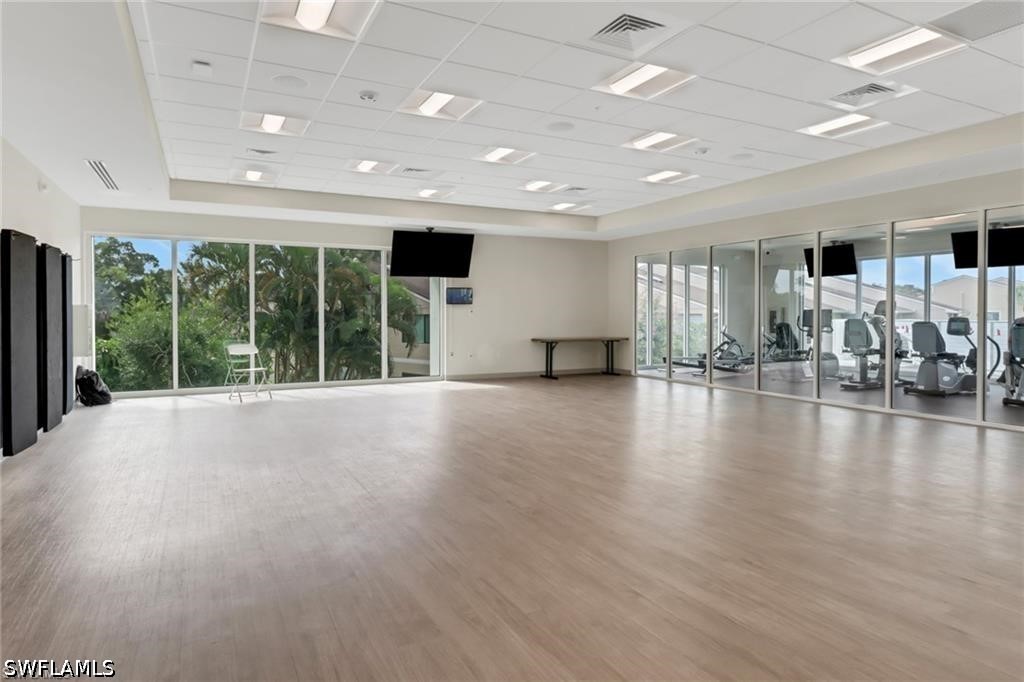2 Bed Condominium for Sale in Foxmoor, photo 39