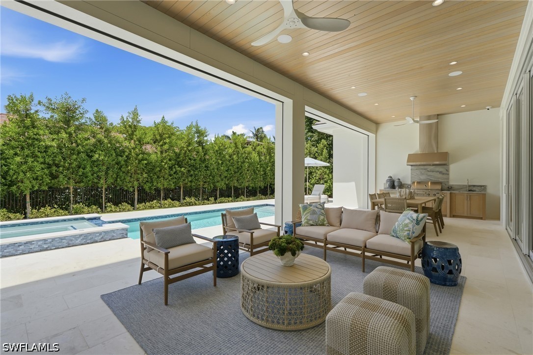 4 Bed Pool Home for Sale in Park Shore, photo 39