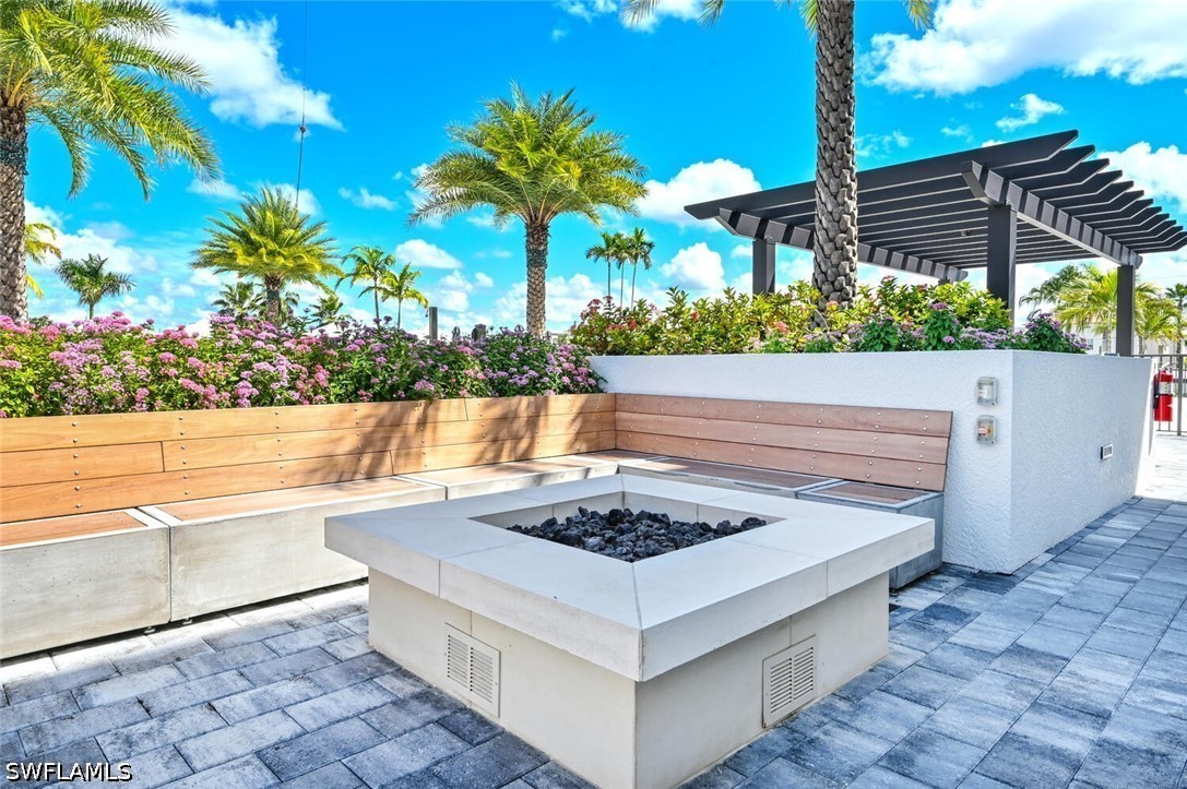 2 Bed Condominium for Sale in Naples, photo 39