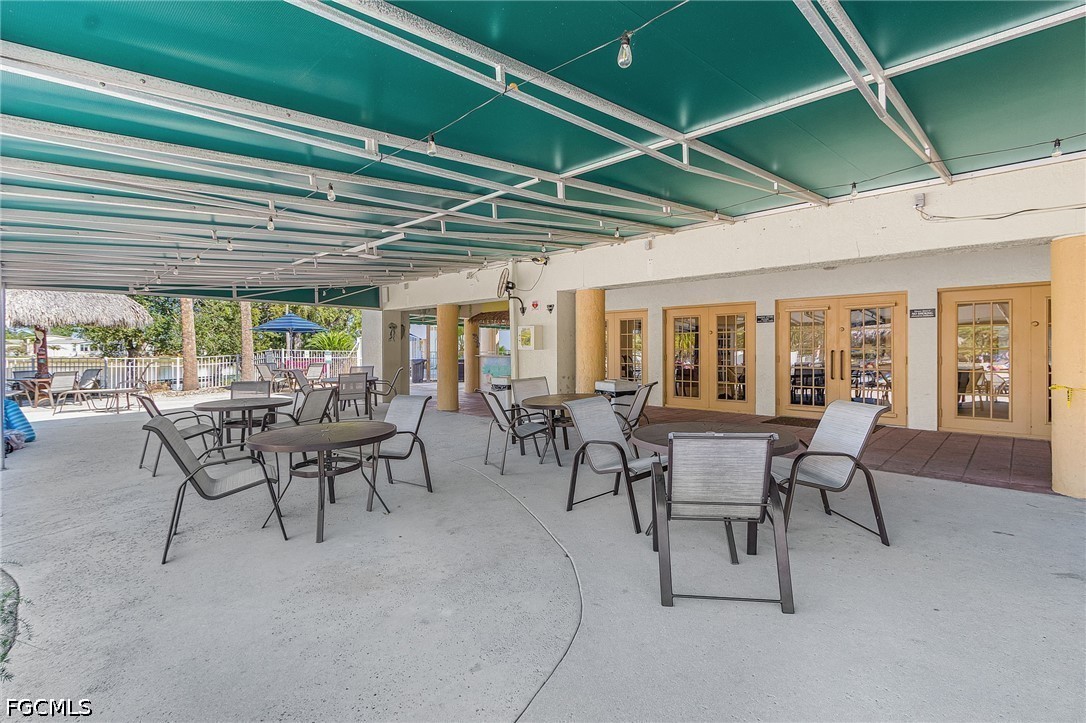 2 Bed Waterfront Home for Sale in North Fort Myers, photo 39