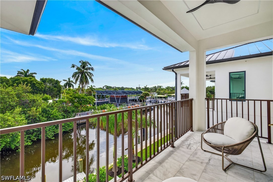 4 Bed Pool Home for Sale in Demere Landing, photo 39