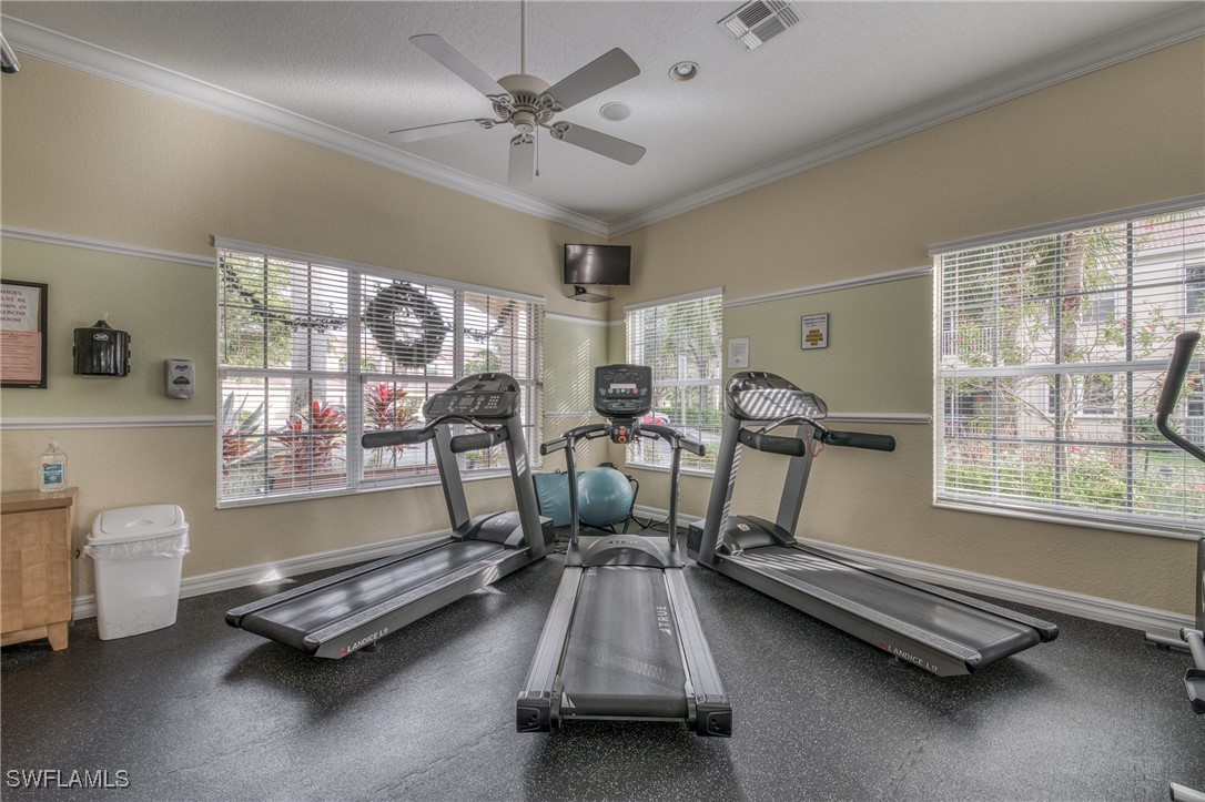 3 Bed Waterfront Home for Sale in Fort Myers, photo 40