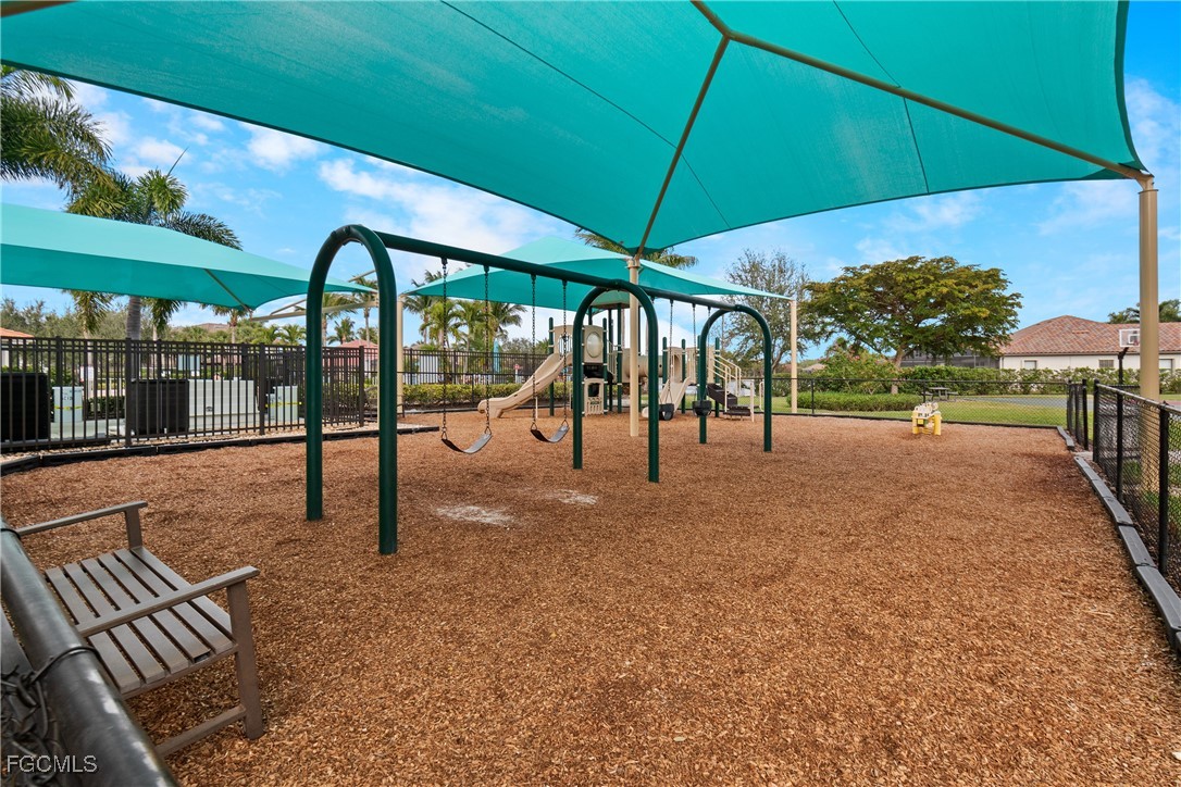 4 Bed Pool Home for Sale in Reflection Isles, photo 40