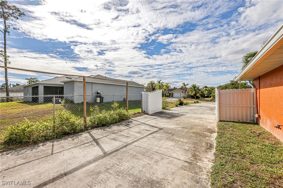 3 Bed Pool Home for Sale in Lehigh Acres, photo 40