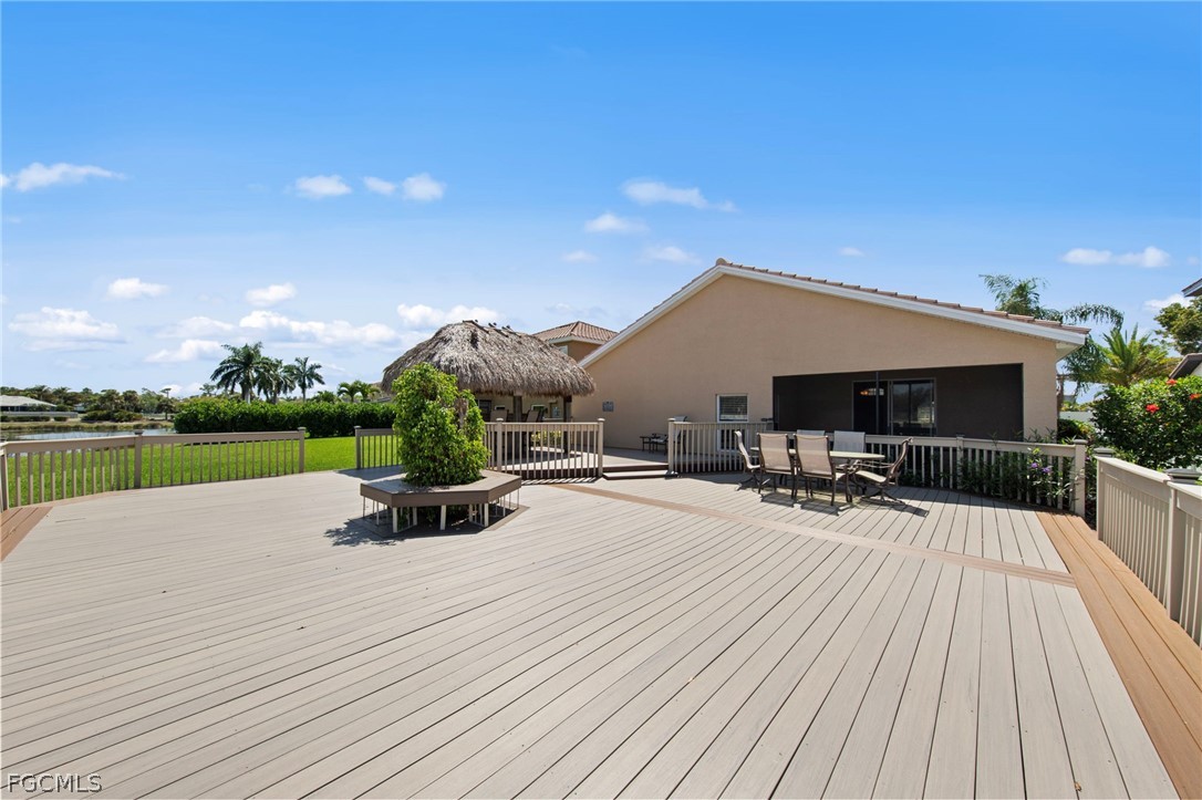 3 Bed SingleFamilyResidence for Sale in Cape Coral, photo 40