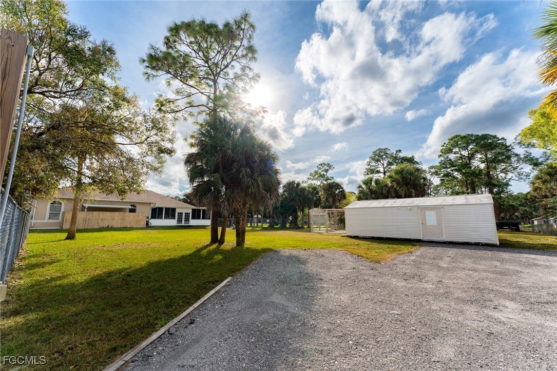 4 Bed SingleFamilyResidence for Sale in Lehigh Acres, photo 40