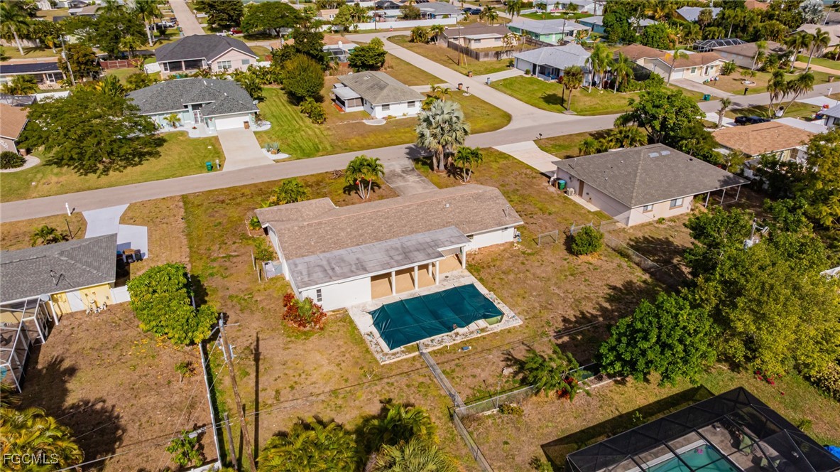 3 Bed Pool Home for Sale in Cape Coral, photo 40