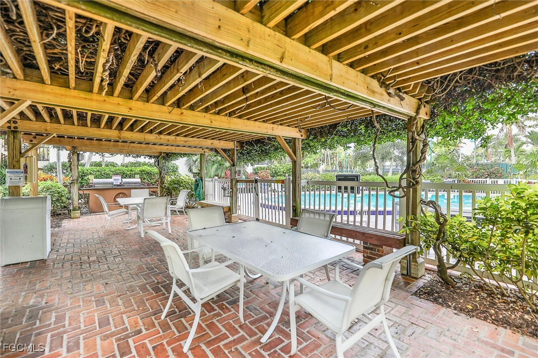 1 Bed Condominium for Sale in Tennis Villas, photo 40