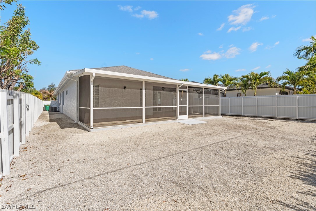 3 Bed SingleFamilyResidence for Sale in Naples, photo 40