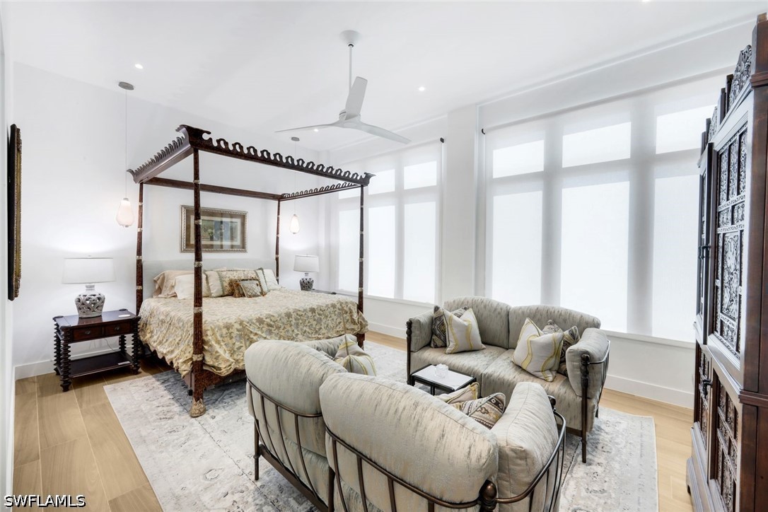 4 Bed Waterfront Home for Sale in Barefoot Beach, photo 40