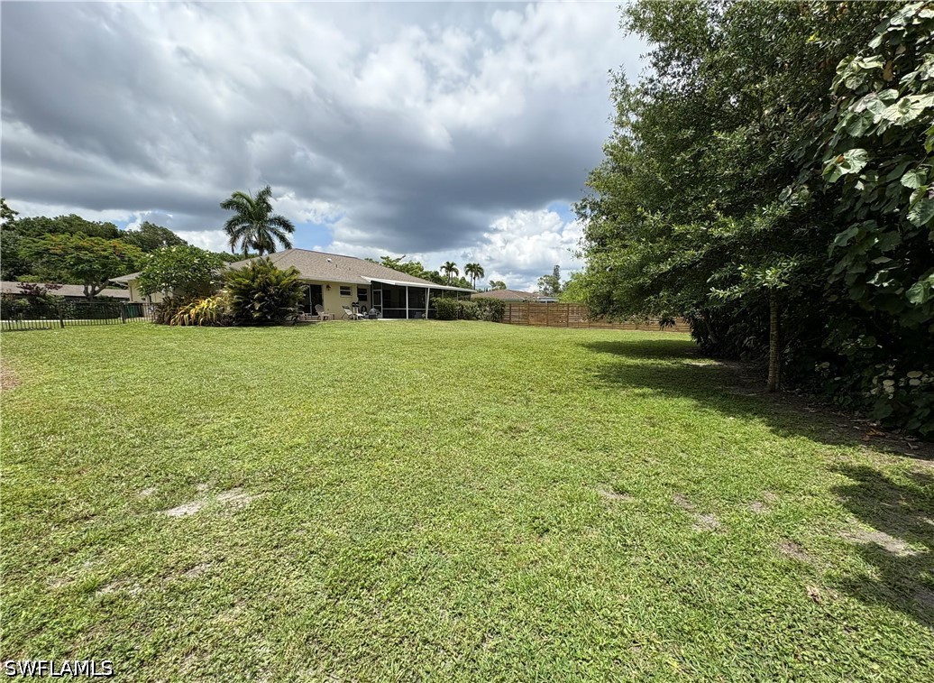 3 Bed SingleFamilyResidence for Sale in Naples, photo 40
