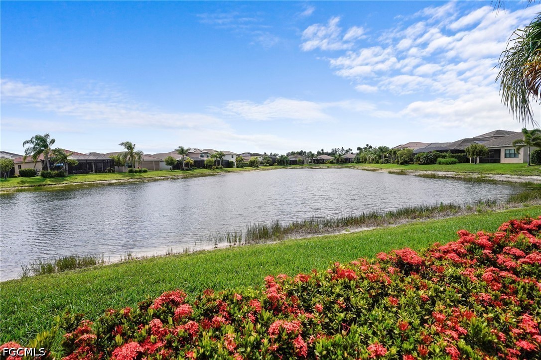 3 Bed Waterfront Home for Sale in Marina Bay, photo 40