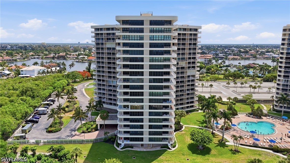 2 Bed Waterfront Home for Sale in Marco Island, photo 40