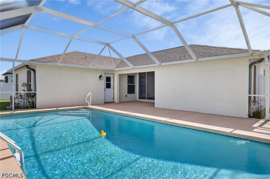 3 Bed Pool Home for Sale in Cape Coral, photo 40