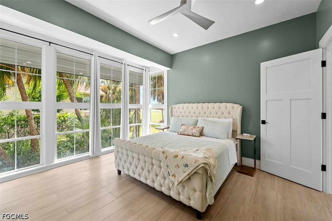 4 Bed Pool Home for Sale in The Forest, photo 40