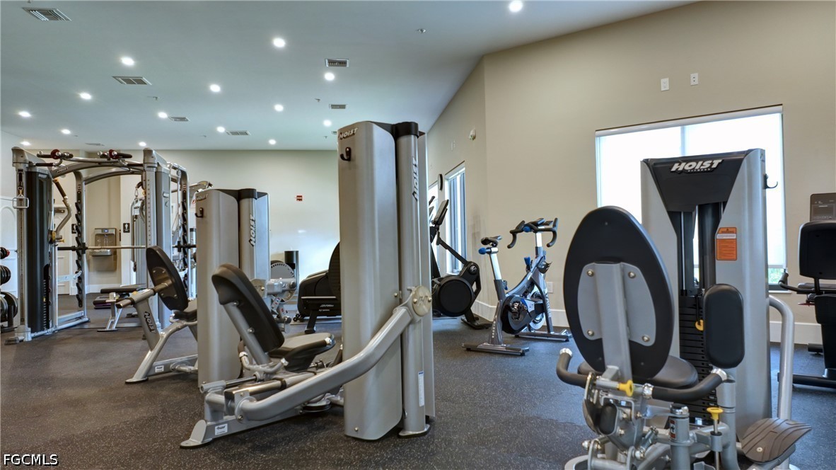 3 Bed SingleFamilyResidence for Sale in Estero, photo 40