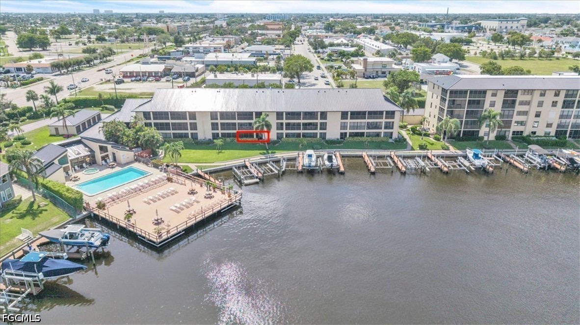 2 Bed Waterfront Home for Sale in Cape Coral, photo 40