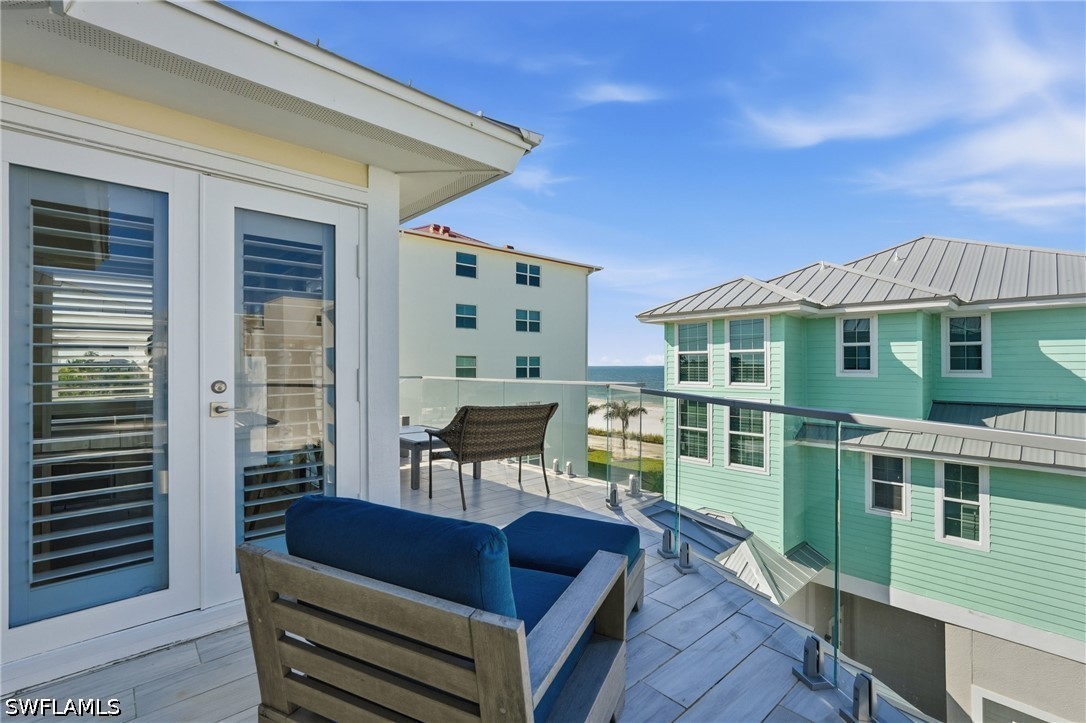 3 Bed Waterfront Home for Sale in Key West Courtyards, photo 40