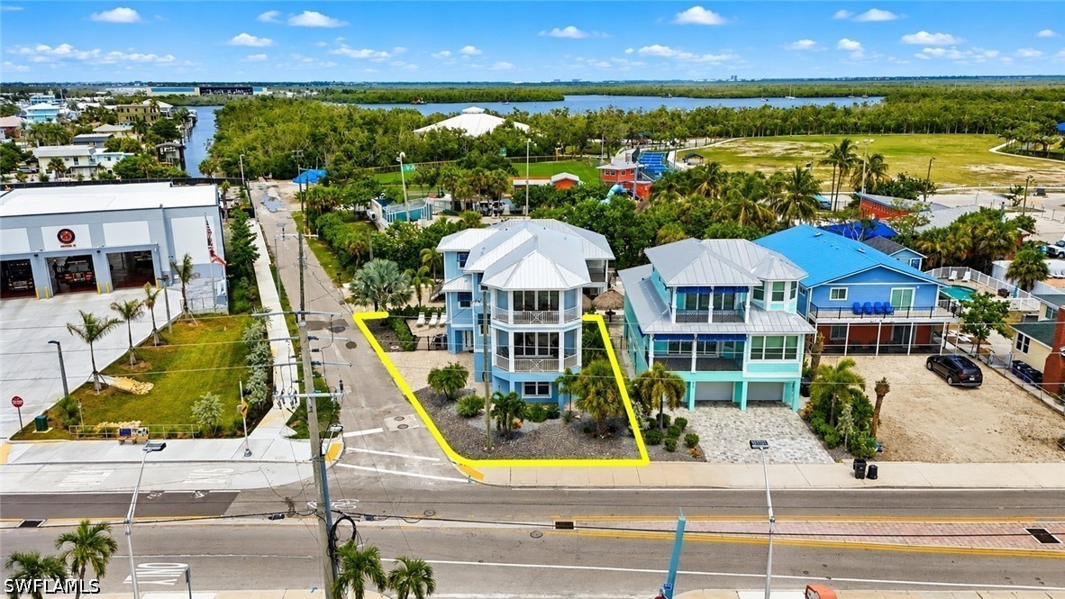 4 Bed Pool Home for Sale in Fort Myers Beach, photo 40