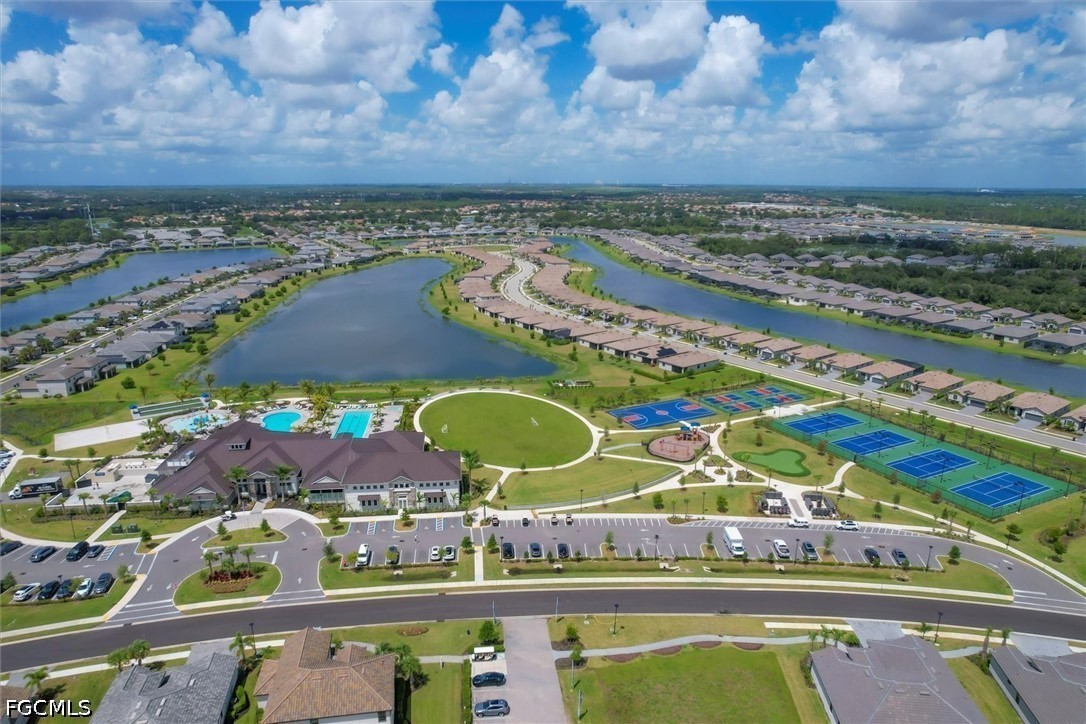 3 Bed SingleFamilyResidence for Sale in Timber Creek, photo 40