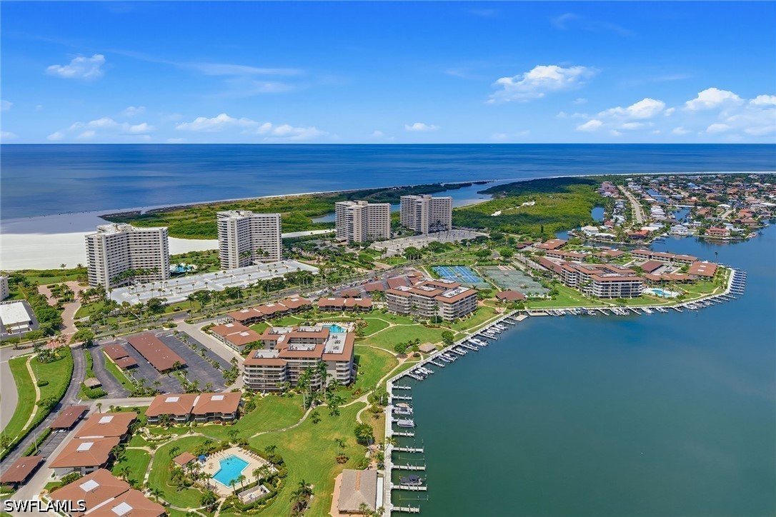 2 Bed Waterfront Home for Sale in Marco Island, photo 40
