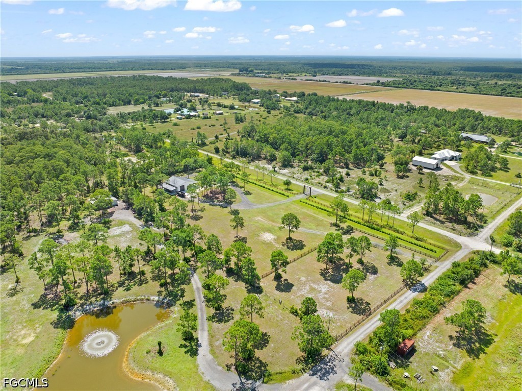 Residential for Sale in Acreage, photo 40